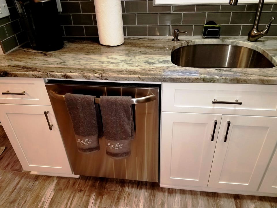 kitchen dishwasher