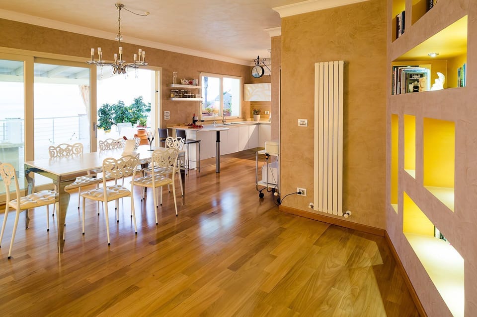 Dining Room, Kitchen