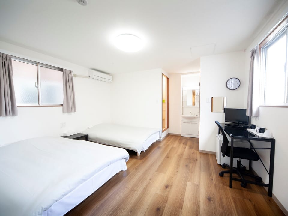 1 bedroom, desk, laptop workspace, blackout drapes