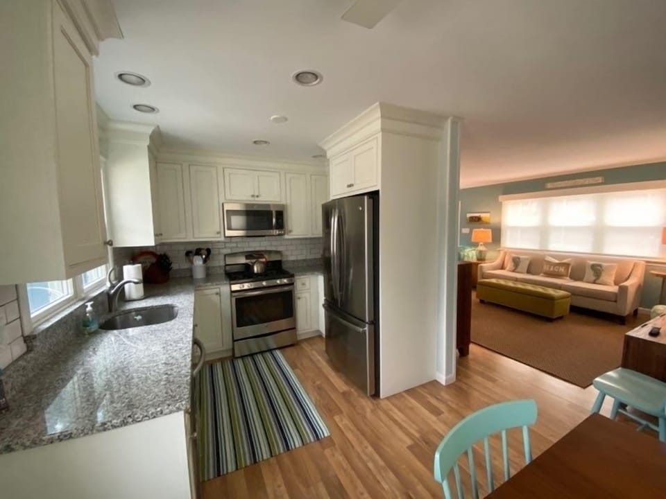 1st Floor Kitchen 
