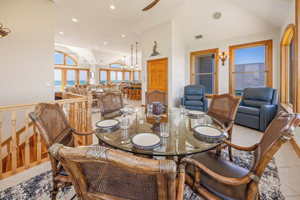 Surf or Sound Realty - 782 - Forever Moore - Dining Area -4