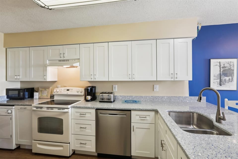 Updated Kitchen at 110 Shorewood