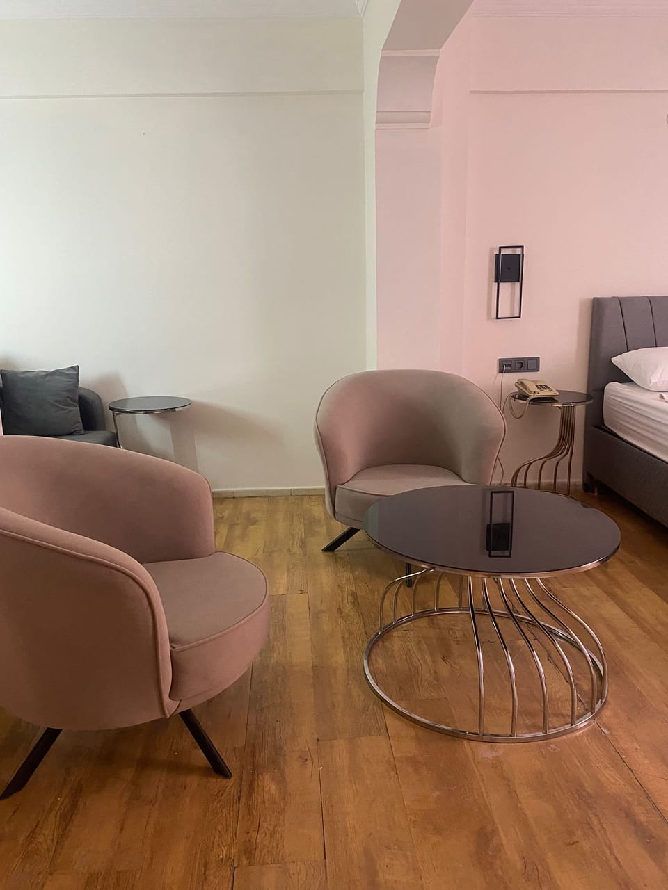Deluxe Triple Room | Desk, iron/ironing board (on request)
