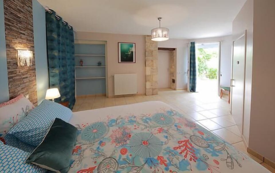 Classic Double Room (Ondine) | Premium bedding, memory foam beds, individually decorated