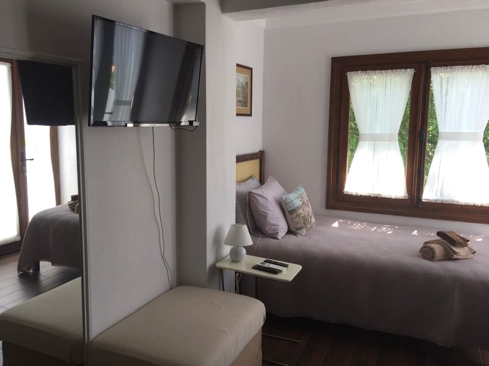 Superior Twin Room, Non Smoking, Garden View | Individually decorated, individually furnished, free WiFi, bed sheets