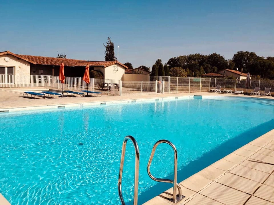 Holiday Home Swimming Pool