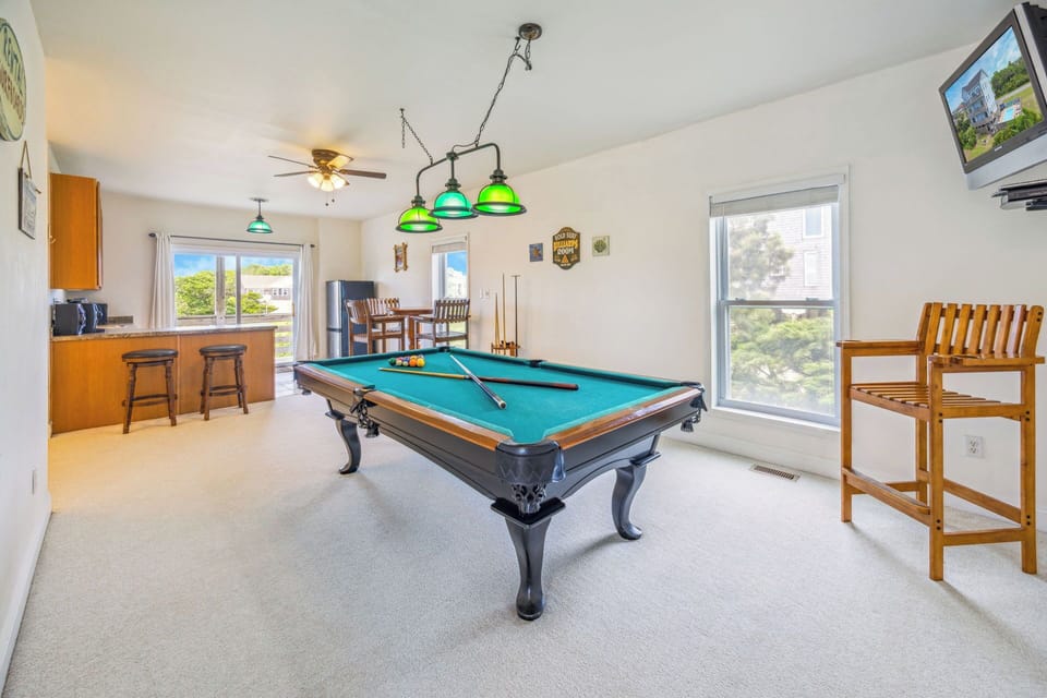 Surf or Sound Realty - 610 - Bold Surf - Game Room -1