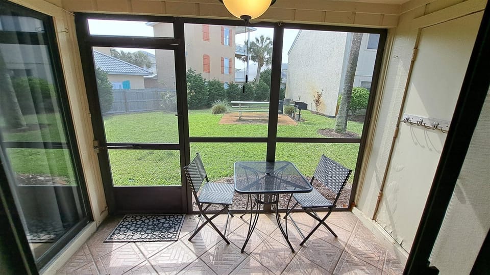 Screened In Balcony