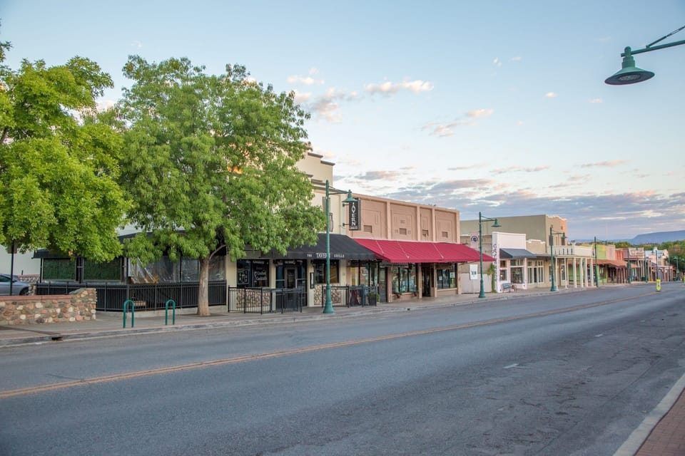 Old Town Cottonwood  Restaurants, Wineries and Antique Shops minutes from Home