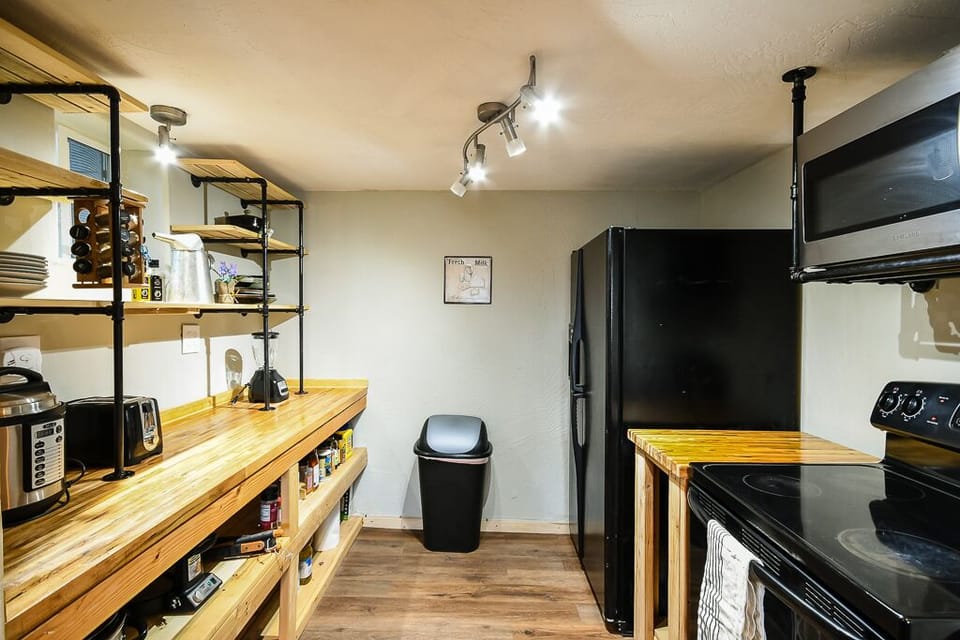 Refrigerator, Stove/Oven, Microwave, Toaster, Blender, Crockpot, etc.