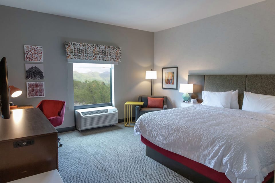 Desk, blackout drapes, iron/ironing board, free WiFi