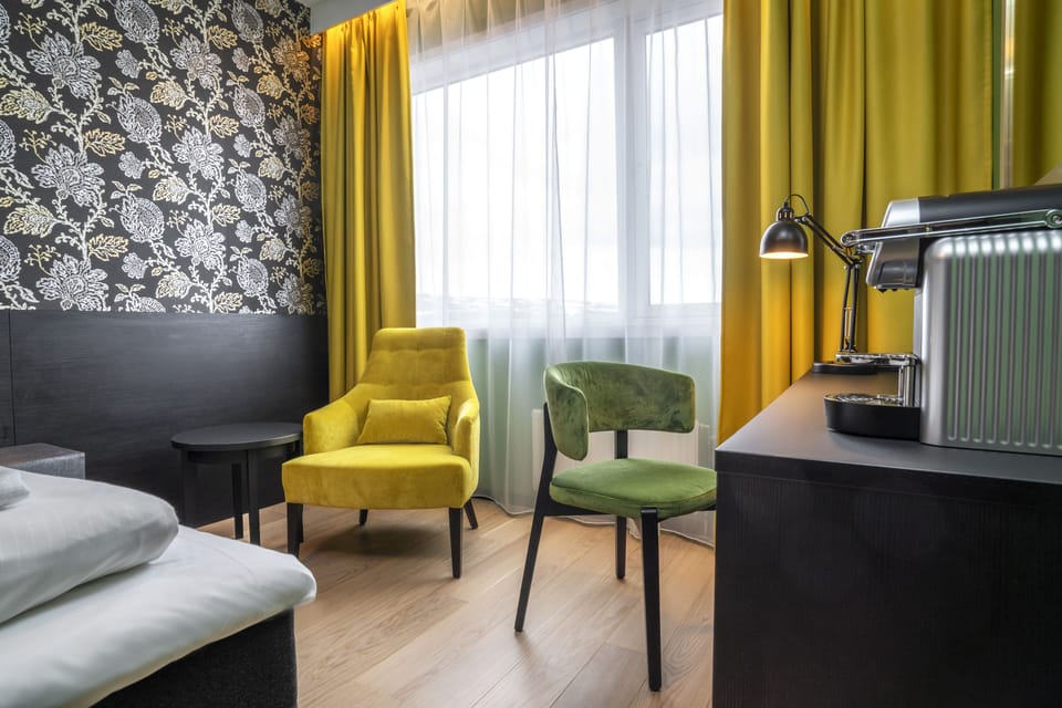 Premium bedding, pillowtop beds, minibar, in-room safe