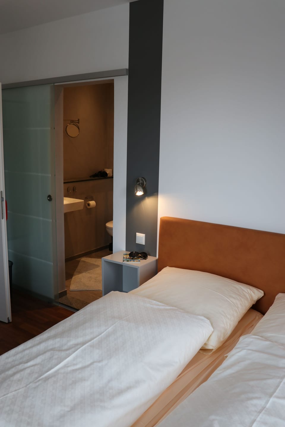 Classic Double Room | In-room safe, desk, blackout drapes, free WiFi