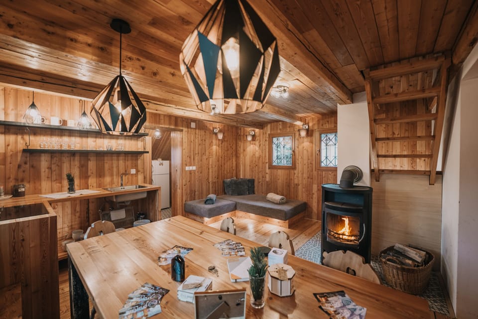 Fireplace, books, heated floors