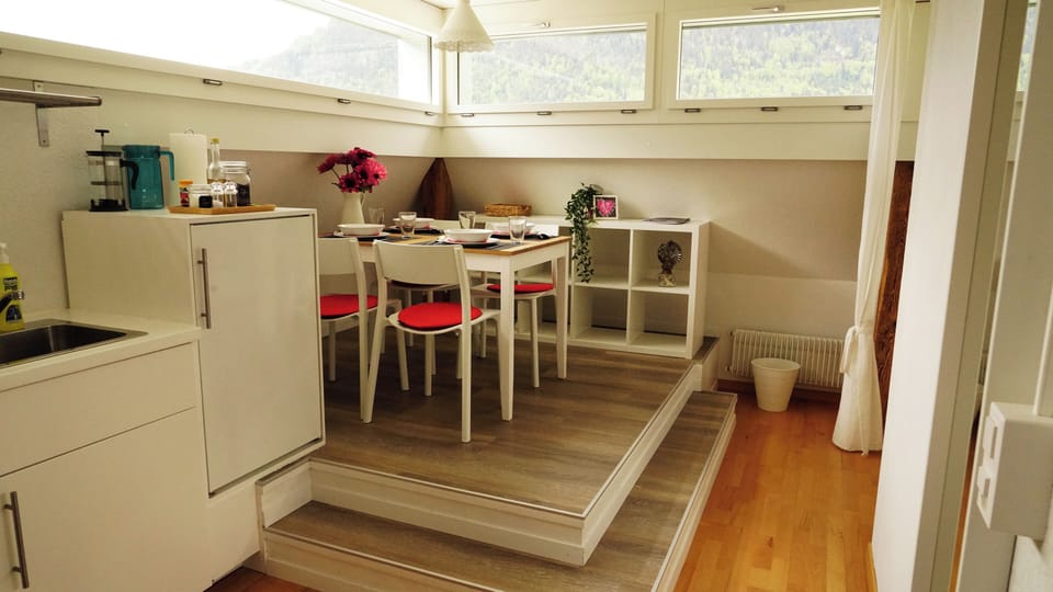Comfort Studio | Private kitchen | Shared fridge, microwave
