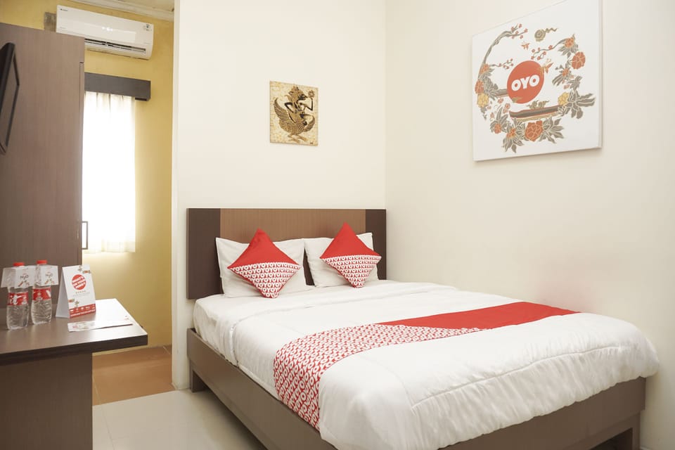 Standard Double Room | Desk, free WiFi, bed sheets