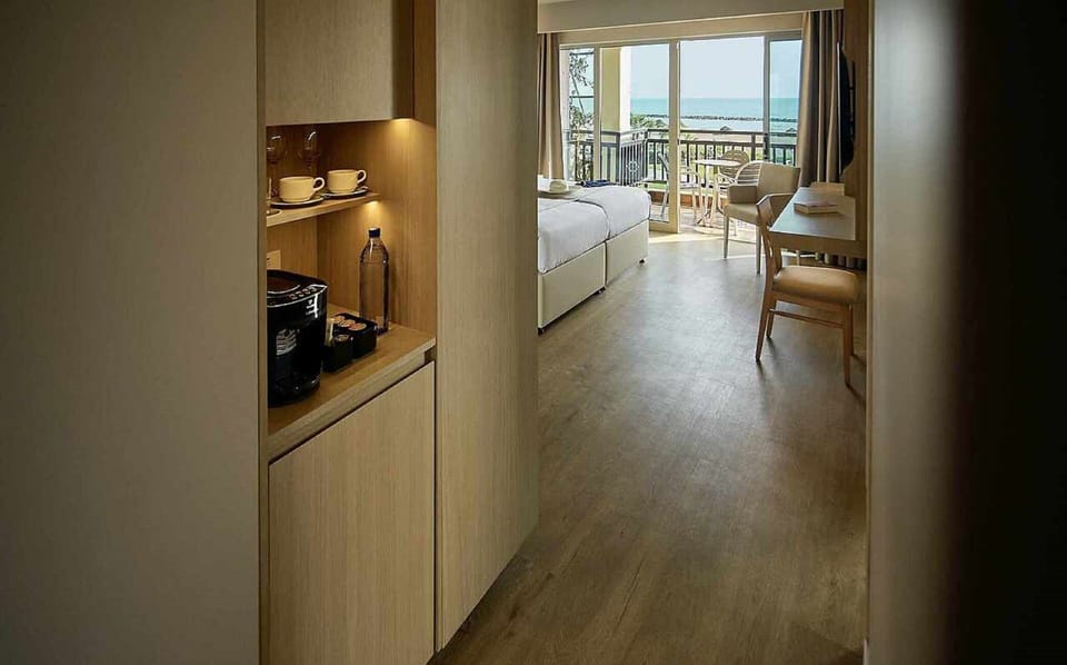 In-room safe, desk, free cribs/infant beds, free WiFi