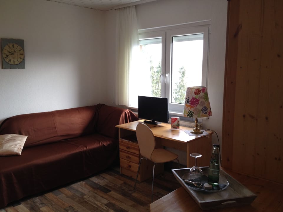 In-room business center