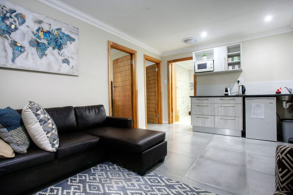 Family Room | In-room safe, individually decorated, individually furnished