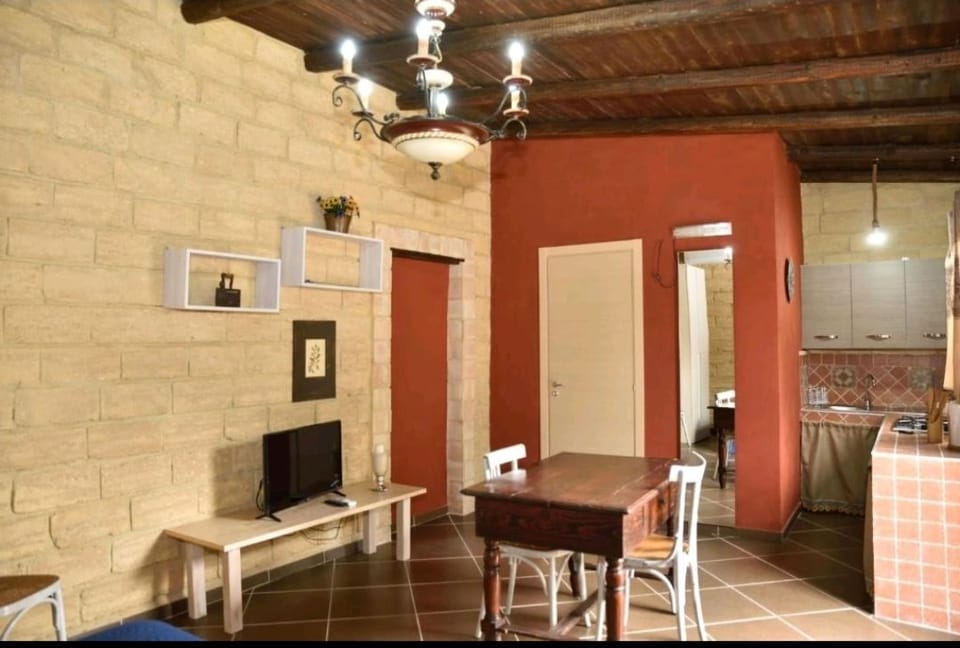 Comfort Studio, Accessible | In-room dining