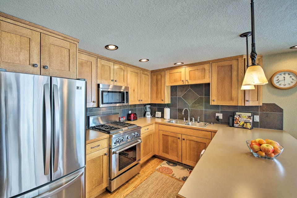 Kitchen | Blender | Coffee Maker | Cooking Basics | Spices