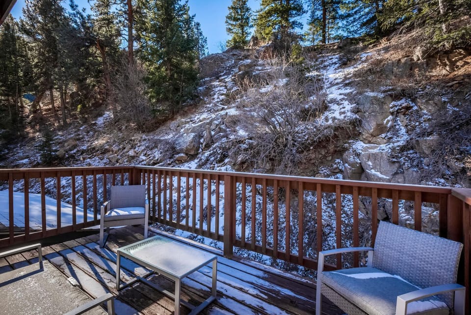 Upstairs Deck