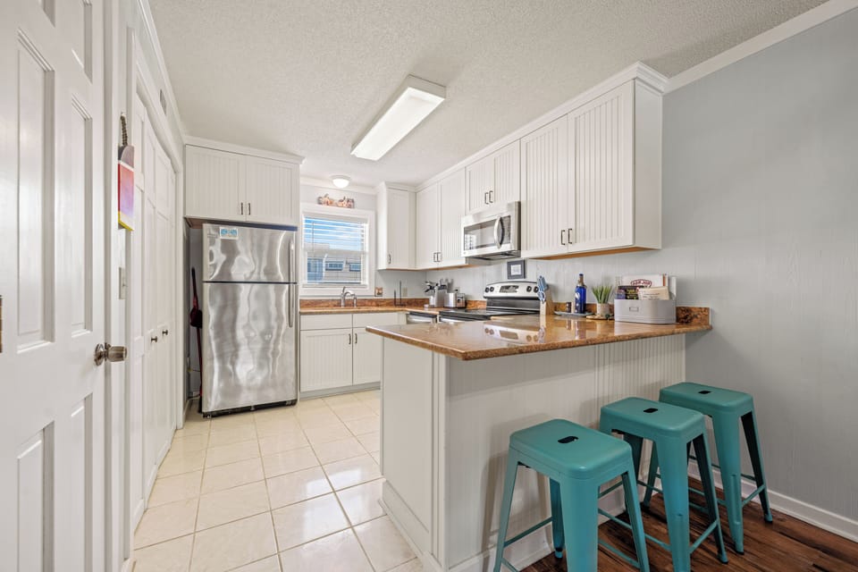 Kitchen Bar Counter