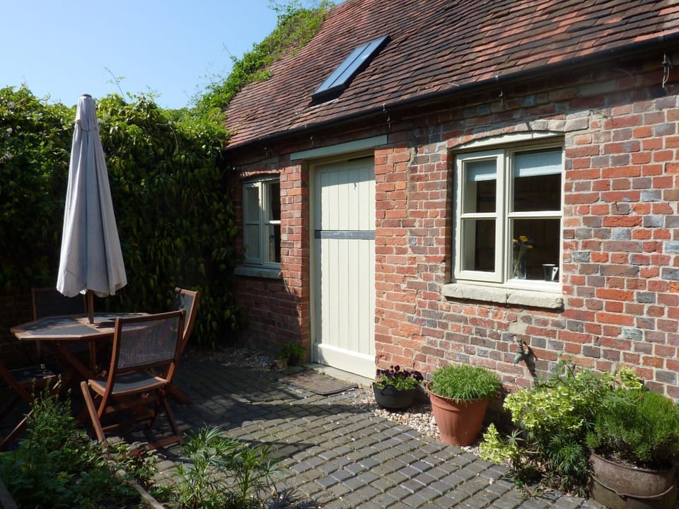 stable bedroom door & courtyard
