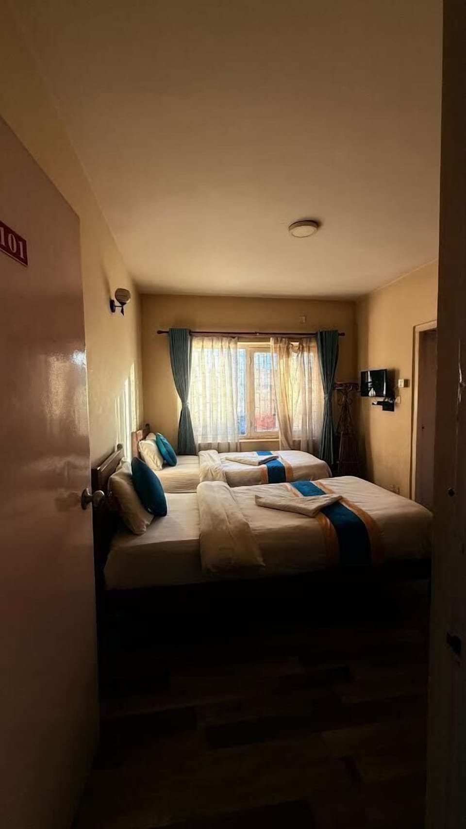 In-room safe, desk, laptop workspace, free WiFi