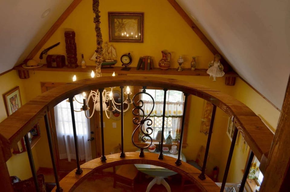 Rapunzel Cottage, loft 2