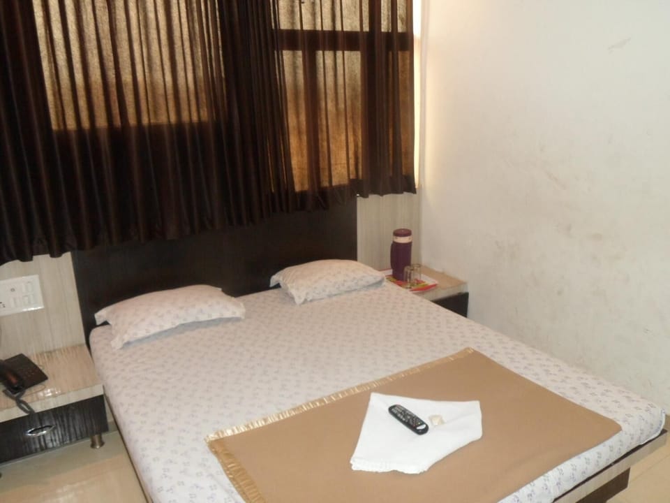 1 bedroom, memory foam beds, in-room safe, free WiFi