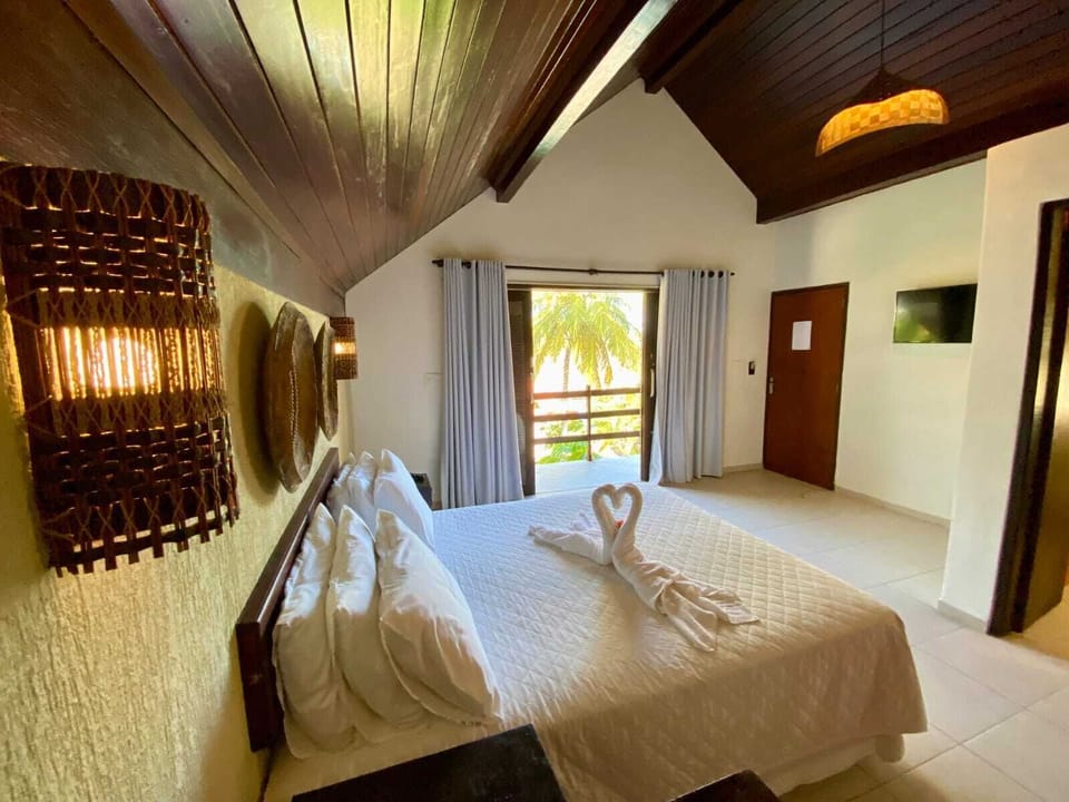 Senior Room, 1 Double Bed (Master) | Minibar, in-room safe, individually furnished, free cribs/infant beds
