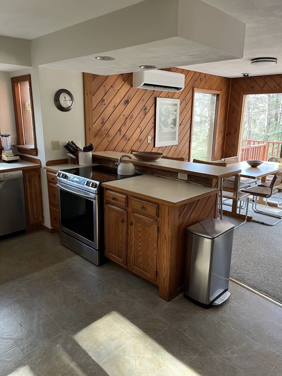 Open floor plan from kitchen to living and dining areas!