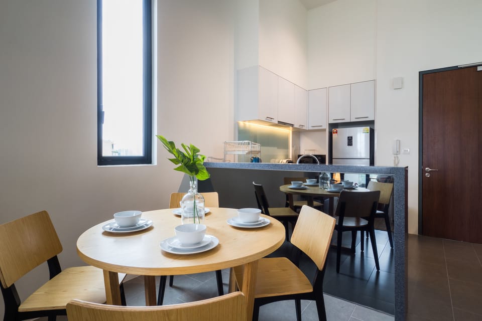 City Apartment, 2 Bedrooms | In-room dining