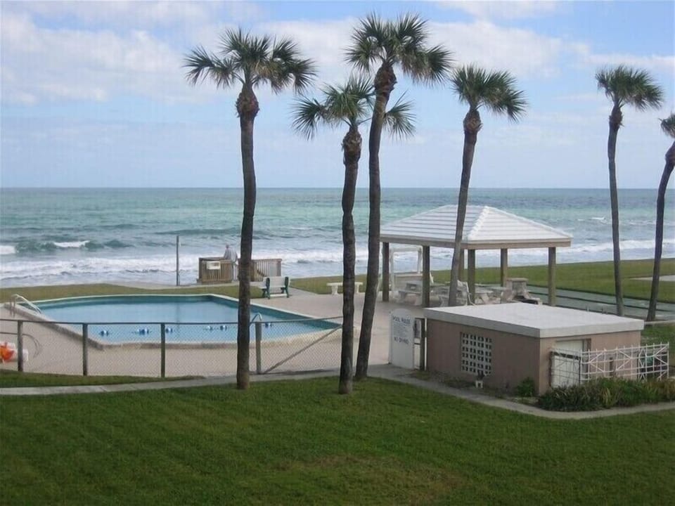 Beachfront Pool View