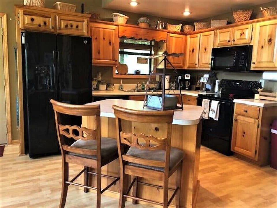 Kitchen. 
