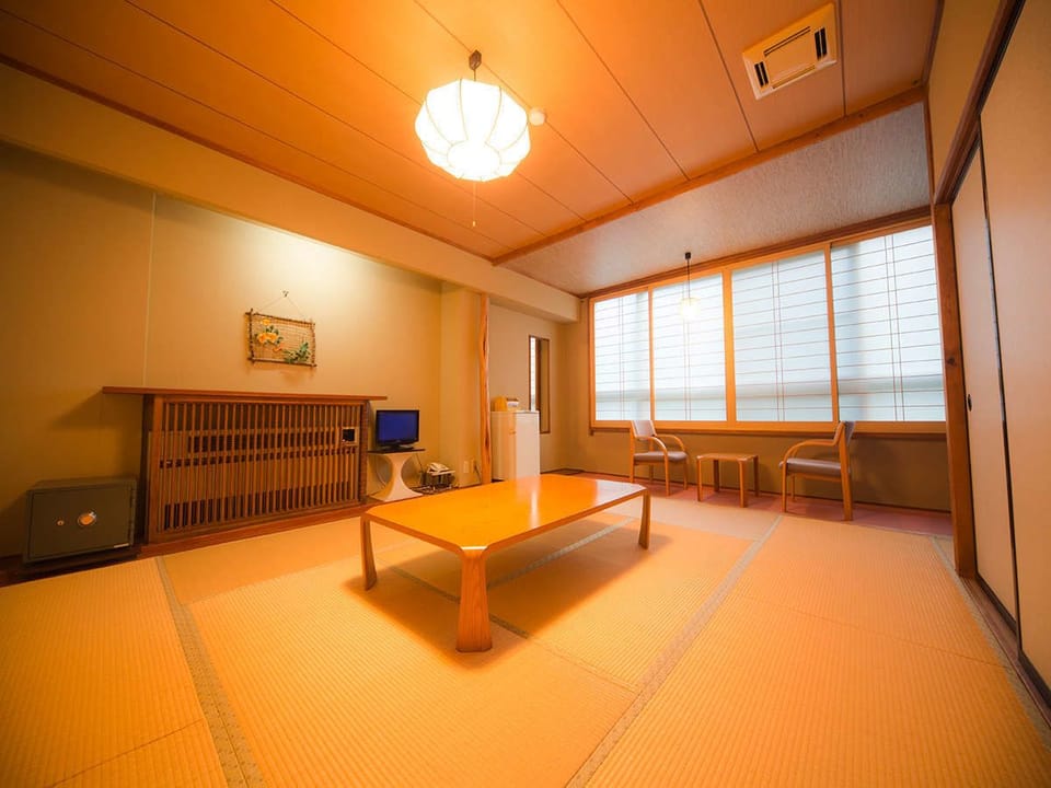 Aizu Higashiyama Onsen, Tsuki no Akari Ryokan in Japan
