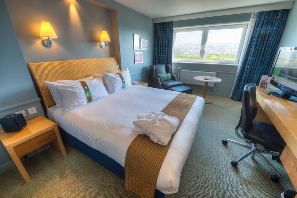 In-room safe, desk, iron/ironing board (on request), cribs (free)