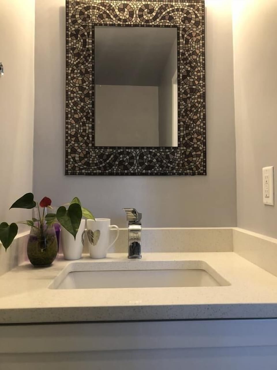 Family Suite, 2 Queen Beds, Non Smoking, Garden View, Private Bathroom | Bathroom | Slippers, towels