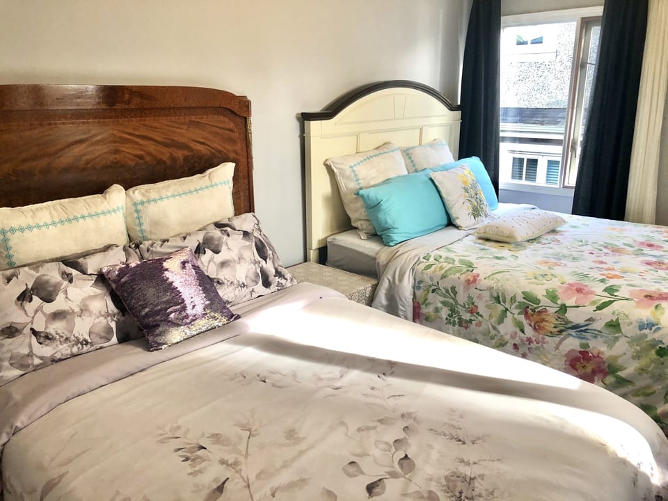 Desk, iron/ironing board, free WiFi, bed sheets