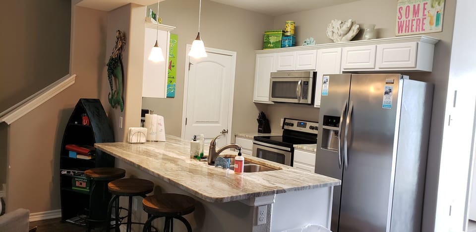 Fully equipped kitchen