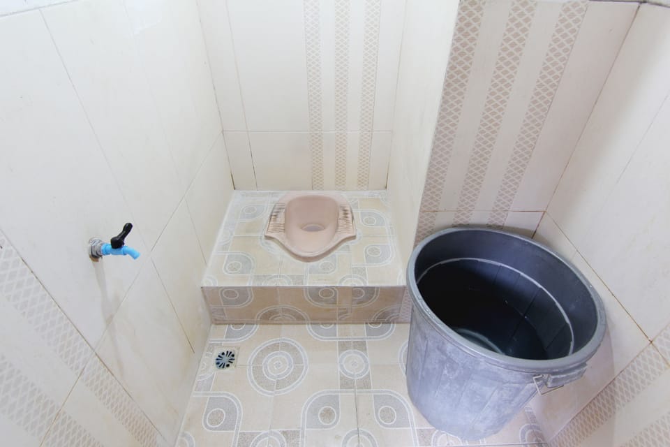 Standard Room | Bathroom | Shower, towels