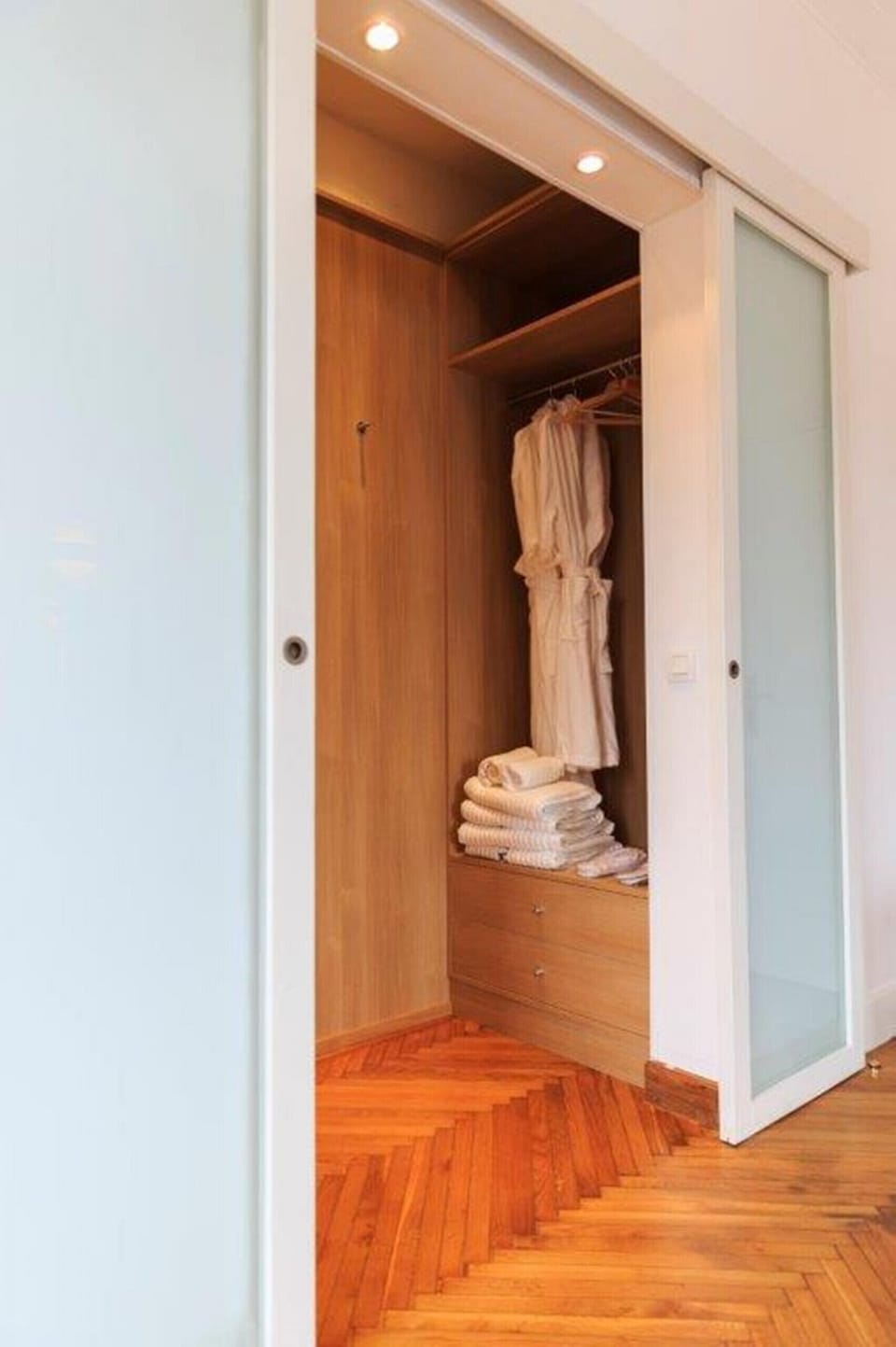 DRESSING