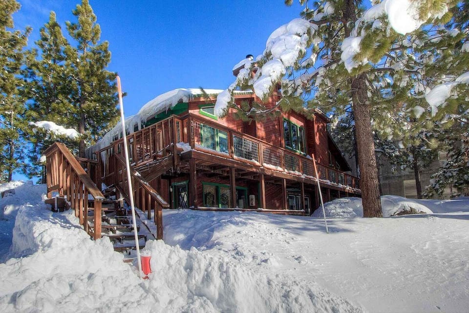 Exterior W/ Snow