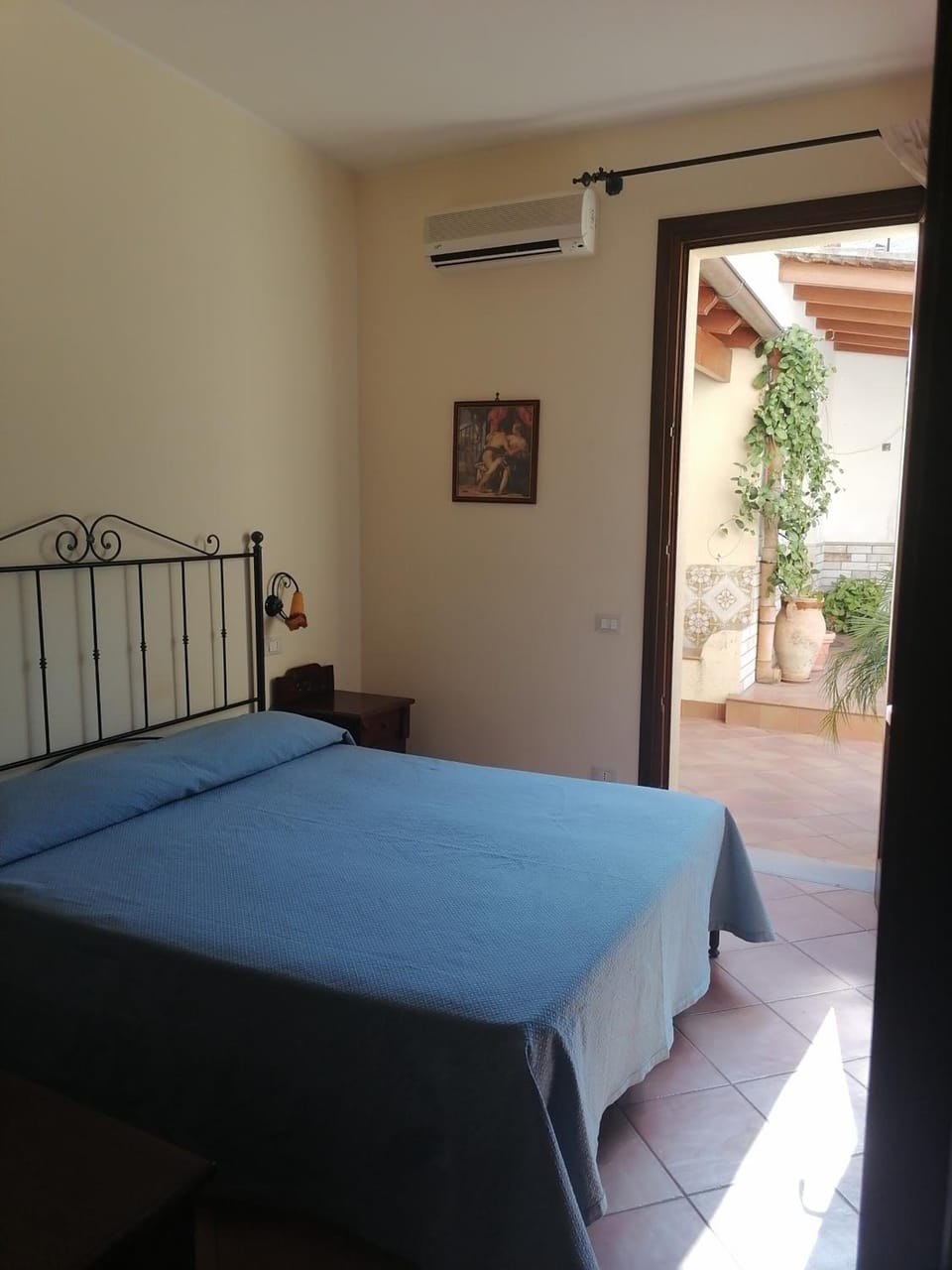 3 bedrooms, desk, free WiFi, bed sheets