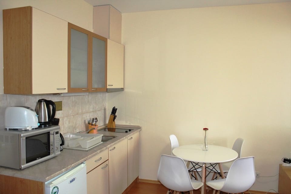 Kitchenette