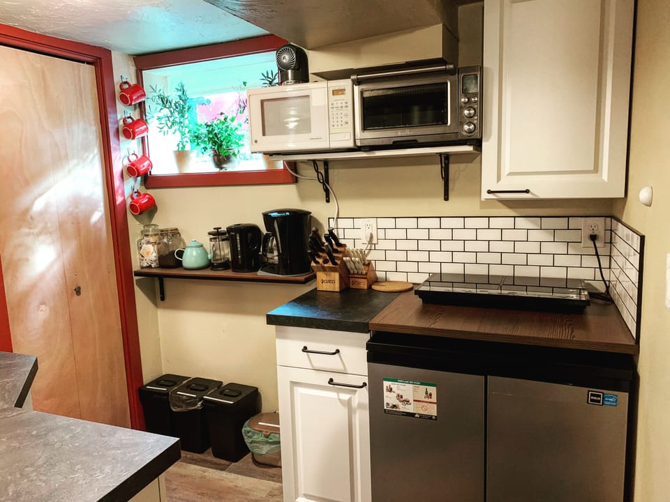 Kitchenette