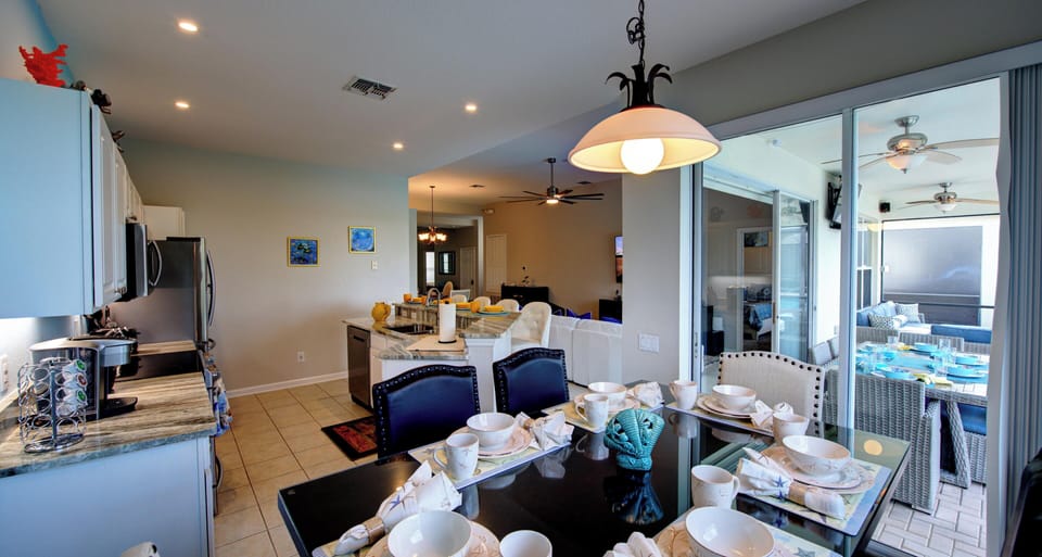 Breakfast Nook