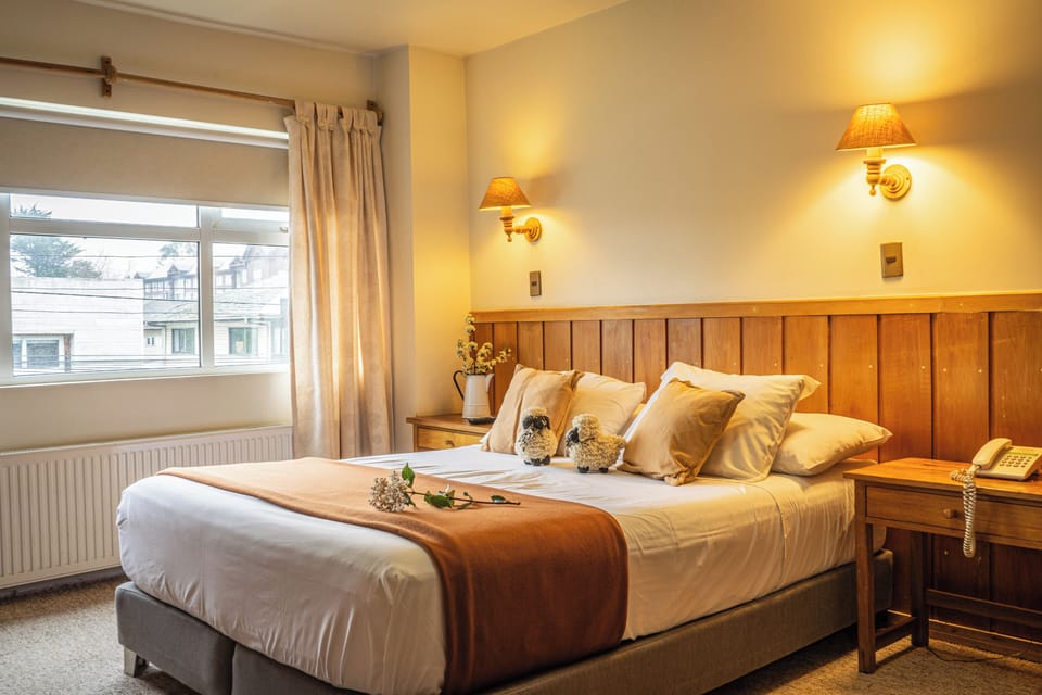 Standard Double Room, Non Smoking | Desk, free WiFi, bed sheets