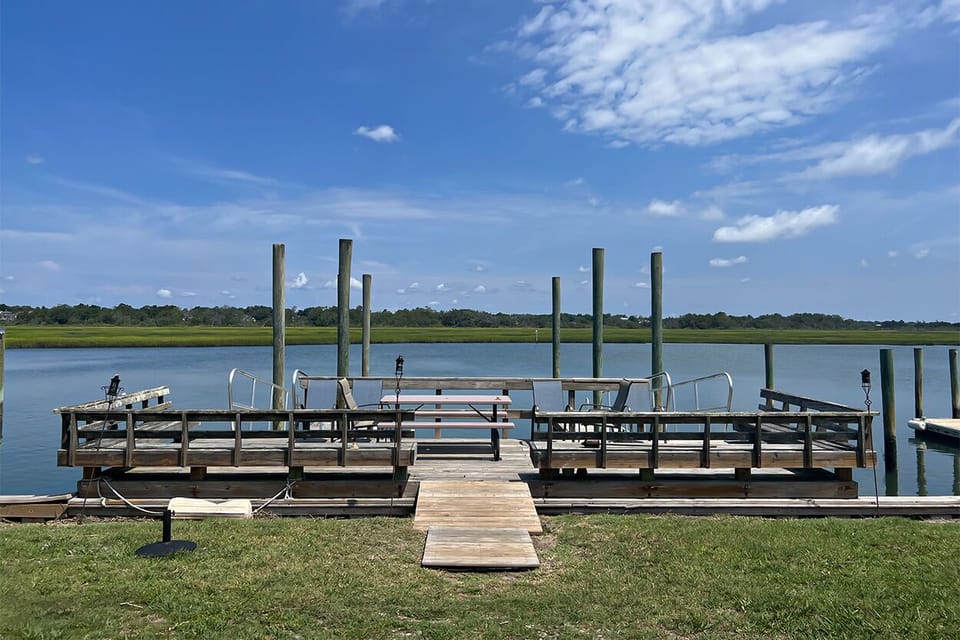 Dock